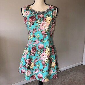 English Rose Dress Size M Juniors Jeweled Neckline Floral Blue Pink Sleeveless